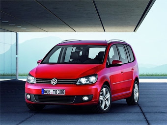 Обновленный VW Touran. Фото VW