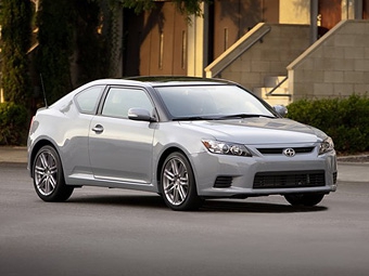 Scion tC. Фото Scion