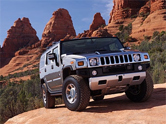 Hummer H2. Фото Hummer