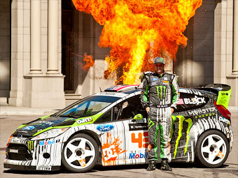 Ford Fiesta HFHV и Кен Блок. Фото Monster World Rally Team