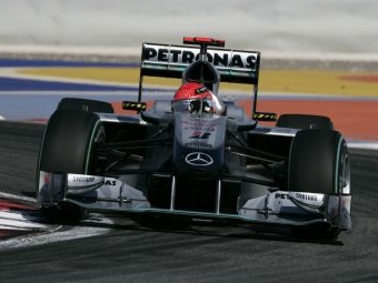 Михаэль Шумахер на Mercedes W01 во время Гран-при Бахрейна. Фото Mercedes GP