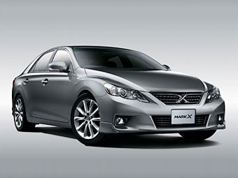 Обновленный Toyota Mark X. Фото Toyota