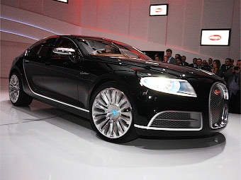 Bugatti 16C Galibier. Фото Ленты.Ру