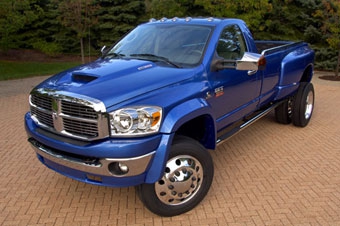 Dodge Ram BFT. Фото Dodge