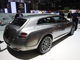 Bentley Continental Flying Star. Фото Ленты.Ру
