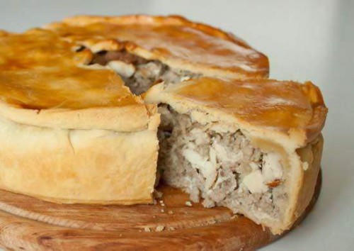 Пирог с мясом из песочного теста Пирог с мясом из песочного теста