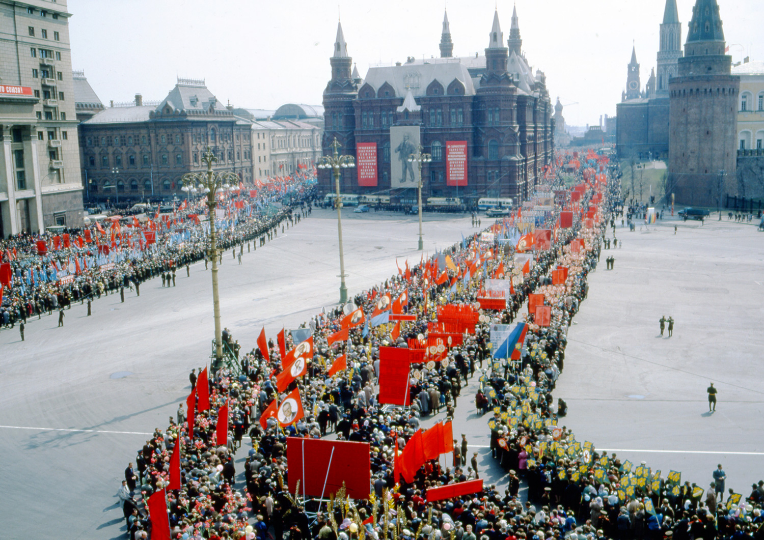 Первомайская демонстрация 1972г в Москве