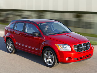 Dodge Caliber. Фото Dodge