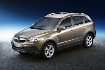 Opel Antara. Фото Opel