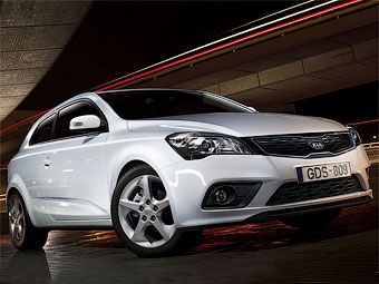 Обновленный Kia pro_cee'd. Фото с сайта kia-world.net