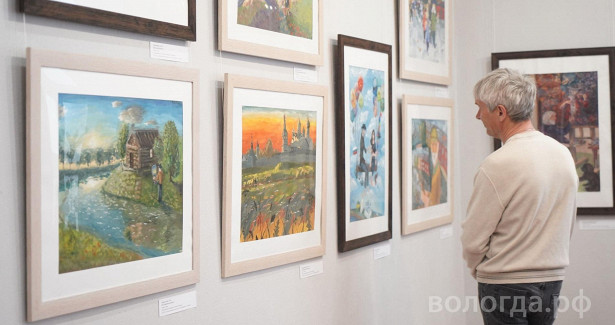 Более 100 детских работ вошли в конкурсную выставку в «Доме Корбакова» в Вологде