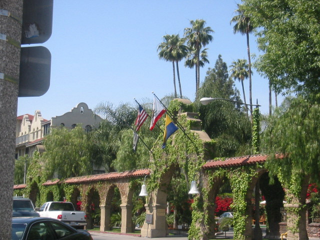 Cash advance lincoln blvd picture 2