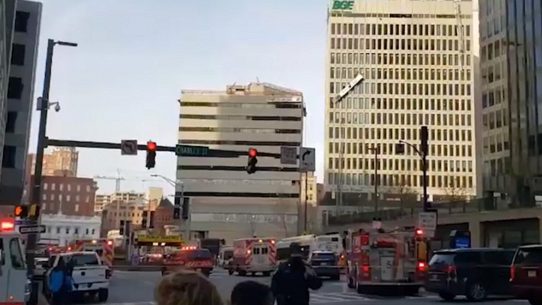 Опубликовано видео последствий взрыва в высотном офисном здании в Балтиморе