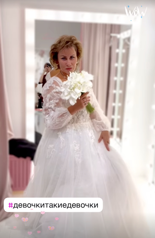 Мать шоумена Гарика Харламова снялась в свадебном платье - Рамблер/женский