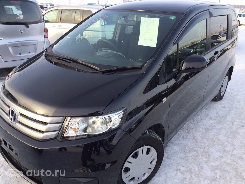 Продажа Honda Freed Spike (Хонда Фрид Спайк)