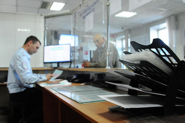 Что такое электронный ПТС (ЭПТС) для автомобиля - Рамблер/авто