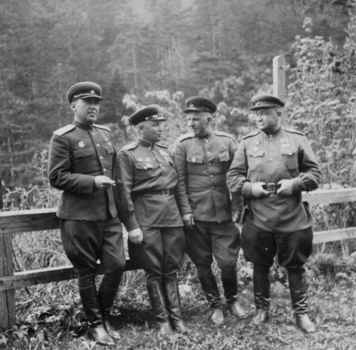 В 1927-1929 годах был опубликован фундаментальный труд Б.М.Шапошникова "Мозг. Вл