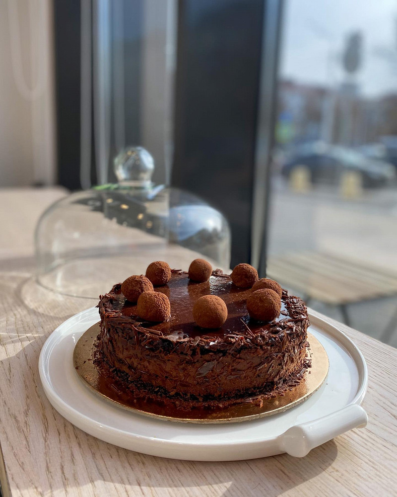 Кофейня Choc Café на улице Мустая Карима в Уфе: фото, отзывы, адрес, цены —  Афиша–Рестораны