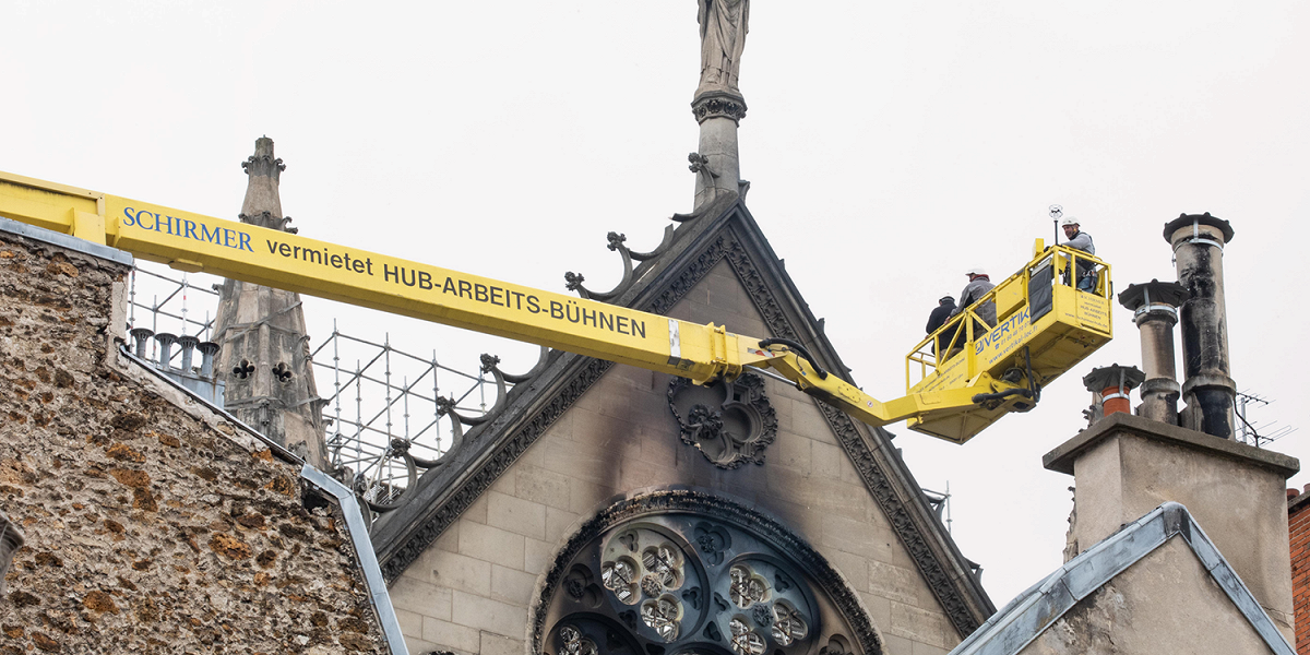 «Разговоры о потере памятника были преувеличением»: реставраторы о пожаре в Нотр-Даме