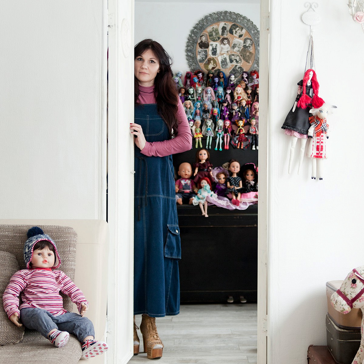 Купить куклы и аксессуары в интернет магазине centerforstrategy.ru