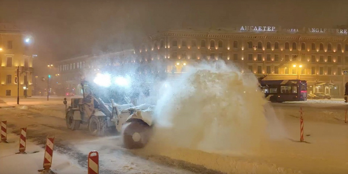 москву завалило снегом. сильный снегопад в москве 2021.