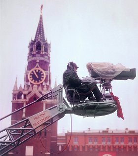 Выставки сентября в Москве: Боголюбов, Дидро и Cosmoscow