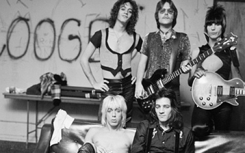 «Search and Destroy» Игги Попа и The Stooges