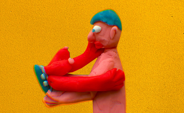 Қыз сикке отырғанда секіреді