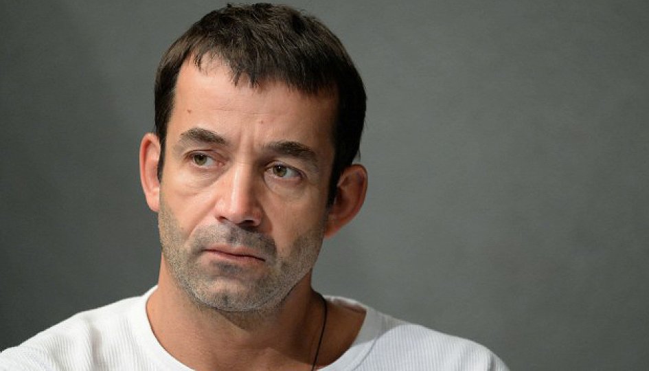 Дмитрий Певцов