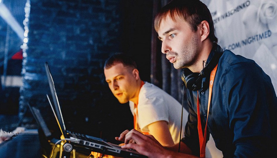 Концерт «Горячая суббота»: DJs Dyxanin, Loboykoff, Ростов-на-Дону Концерты: «Горячая суббота»: DJs Dyxanin, Loboykoff, Ростов-на-Дону