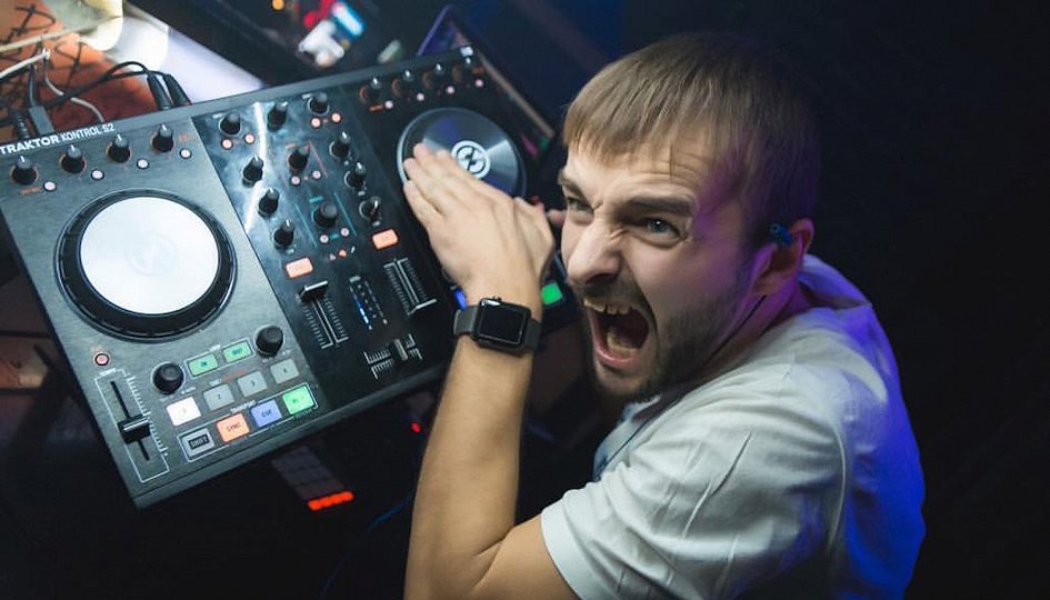 Концерты: «Город разбудит Halloween»: DJs Dyxanin, Loboykoff Концерты: «Город разбудит Halloween»: DJs Dyxanin, Loboykoff