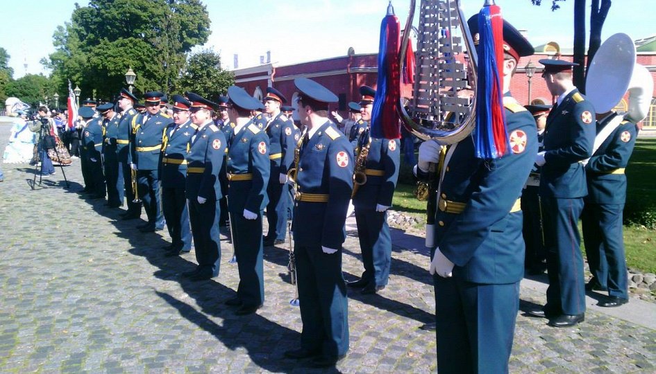 Выставки: Аллея российской славы Выставки: Аллея российской славы