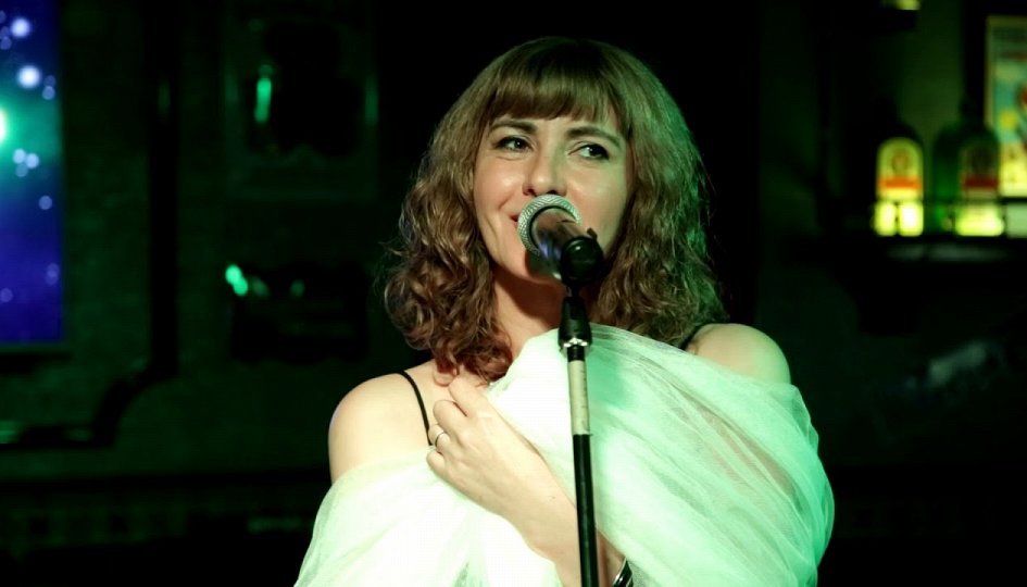 Концерты: «Любить на краю»: Ангелина Башле Концерты: «Любить на краю»: Ангелина Башле