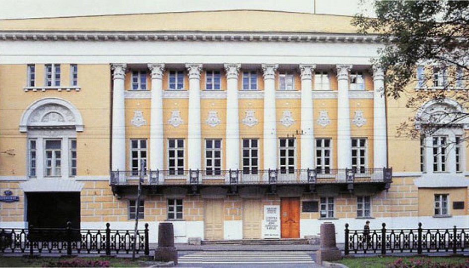 Выставки: Скоро сказка сказывается… Выставки: Скоро сказка сказывается…