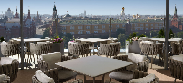 fitcher: Время дышать: ресторан O2 Lounge by Genesis с видом на Кремль