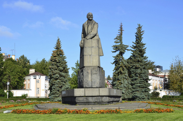 Площадь ленина петрозаводск фото Отдых в Петрозаводске: путеводитель по Петрозаводску - путешествие - Рамблер/пут