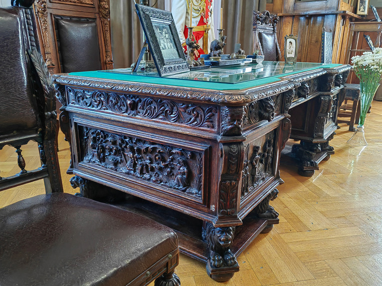 Ливадийский Дворец, Ялта, Mriya -&nbsp;Финал главного автопробега лета -&nbsp;Путешествуй по&nbsp;России, путешествуй со&nbsp;Сбером