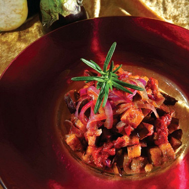 Рецепт Баклажаны с луком в критском соусе