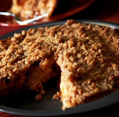 Рецепт Слоеный пирог с яблоками и миндалем по‑нормандски