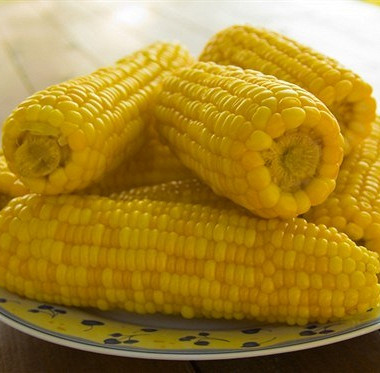 Рецепт Кукуруза в початках отварная