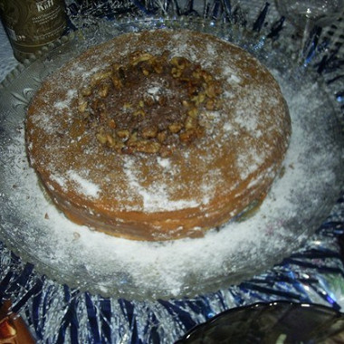 Рецепт Торт с грецкими орехами и сметанным кремом