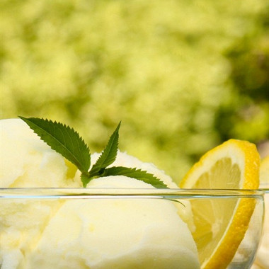 Рецепт Лимонное сливочное мороженое