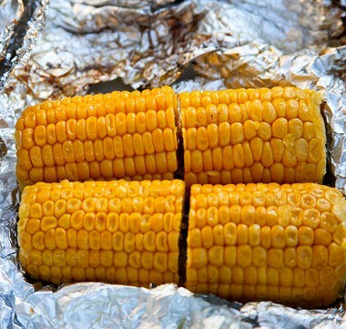 Рецепт Ароматная кукуруза на гриле с лаймовым маслом