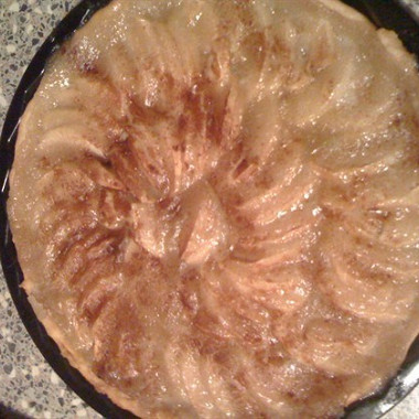 Рецепт Открытый пирог с яблоками в карамели