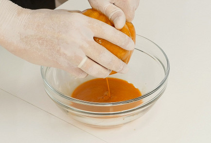 Фото приготовления рецепта: Ореховая аджика - шаг 4