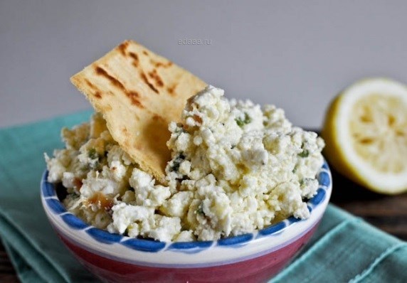 Простая закуска с фетой