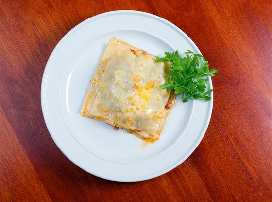 Лазанья с лососем и рататуем