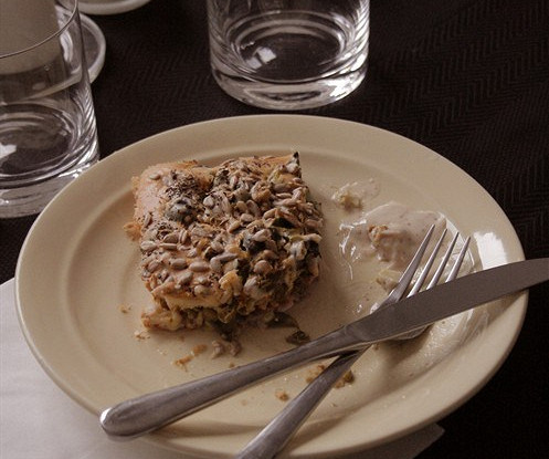 Быстрый куриный пирог со стручковой фасолью и рисовым тестом